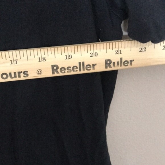 Aaliyah black graphic T-shirt size XL - Picture 6 of 9